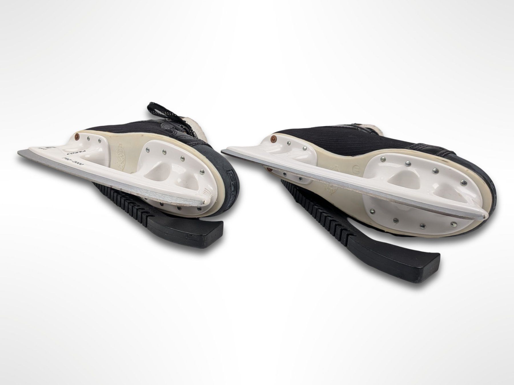 Graf Pattini da ghiaccio: GRAF SUPER 301 Schlittschuhe Gr. 46 – Usato da Suhr venduto da Restwert_Suhr 4