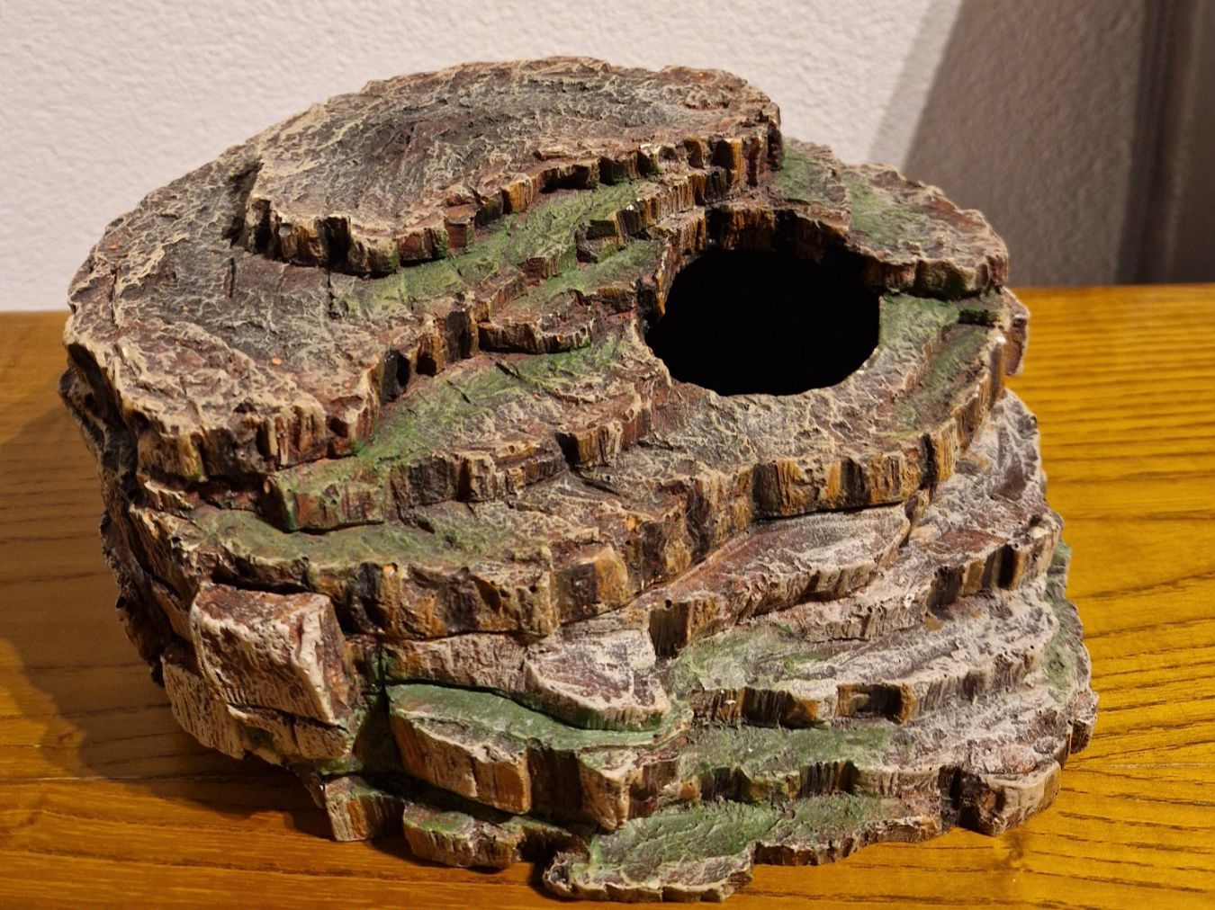 Terrarium: Schlangenhöhle steinoptik – Gebraucht aus Frauenfeld von Steiner0412