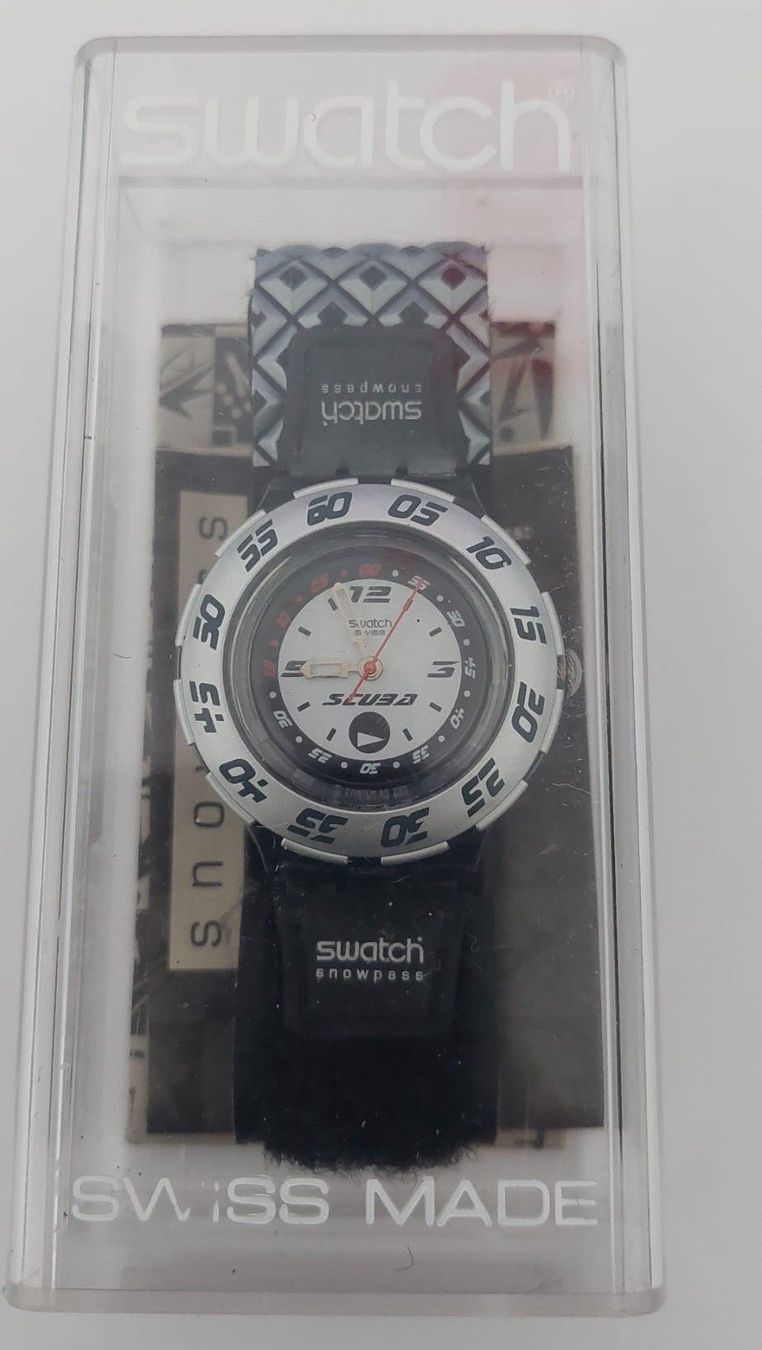 Swatch Orologi: SWATCH ACCESS SCUBA-FLEX THERMAL ZONE  Mit Skipassfunktionen – Nuovo e nell'imballaggio originale da Schwändi GL venduto da Ole30