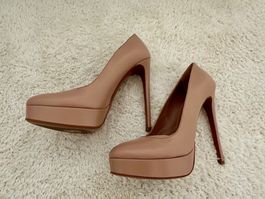 Alaia pumps