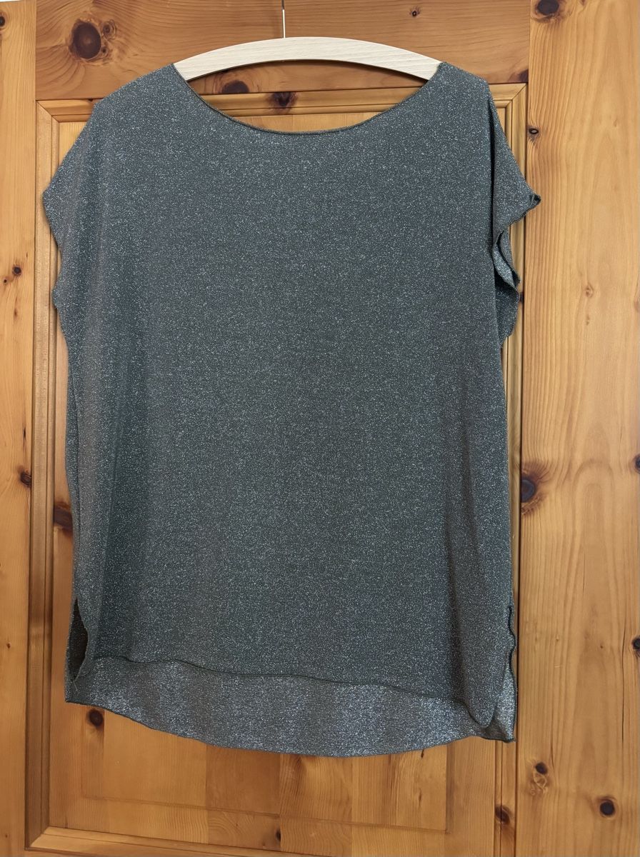 T-shirt: Glitzer Shirt, Olivgrün – Nuovo (secondo la descrizione) da Celerina venduto da Heli87