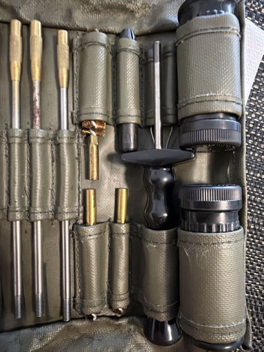 Schweizer Armee Uniformi: Putzzeug Sig Stgw 57 – Usato da Lausanne venduto da Erion2015 3