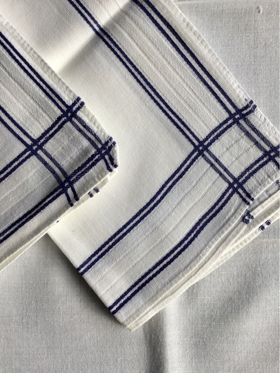 Altro in  Abbigliamento & Accessori: 3 Taschentücher antik / Leinen – Usato da Eggersriet venduto da Wiese61 2