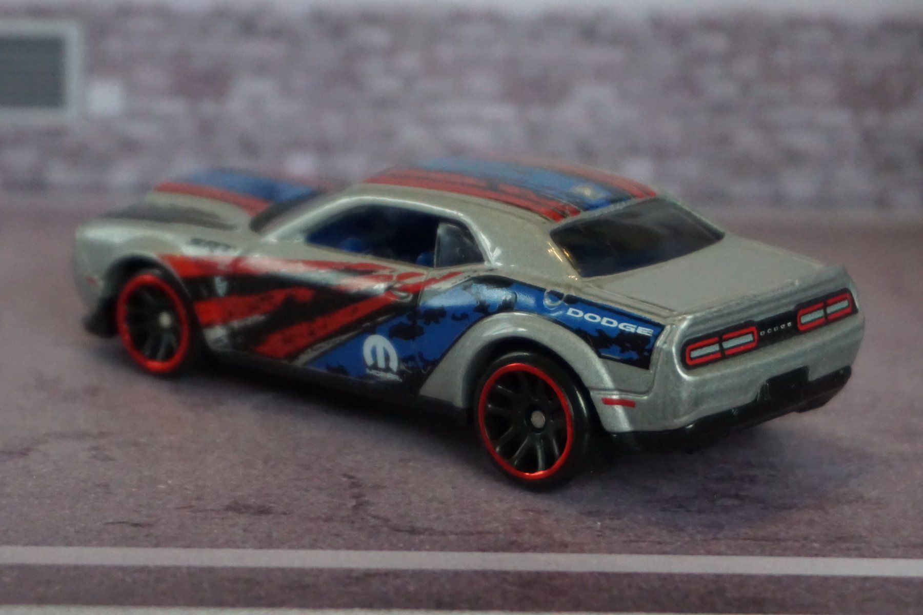 Hot Wheels Modellini d'auto: HotWheels `18 Dodge Challenger SRT Demon COOL !!!!!!!!! – Usato da Reiden venduto da Doppeldecker69 1