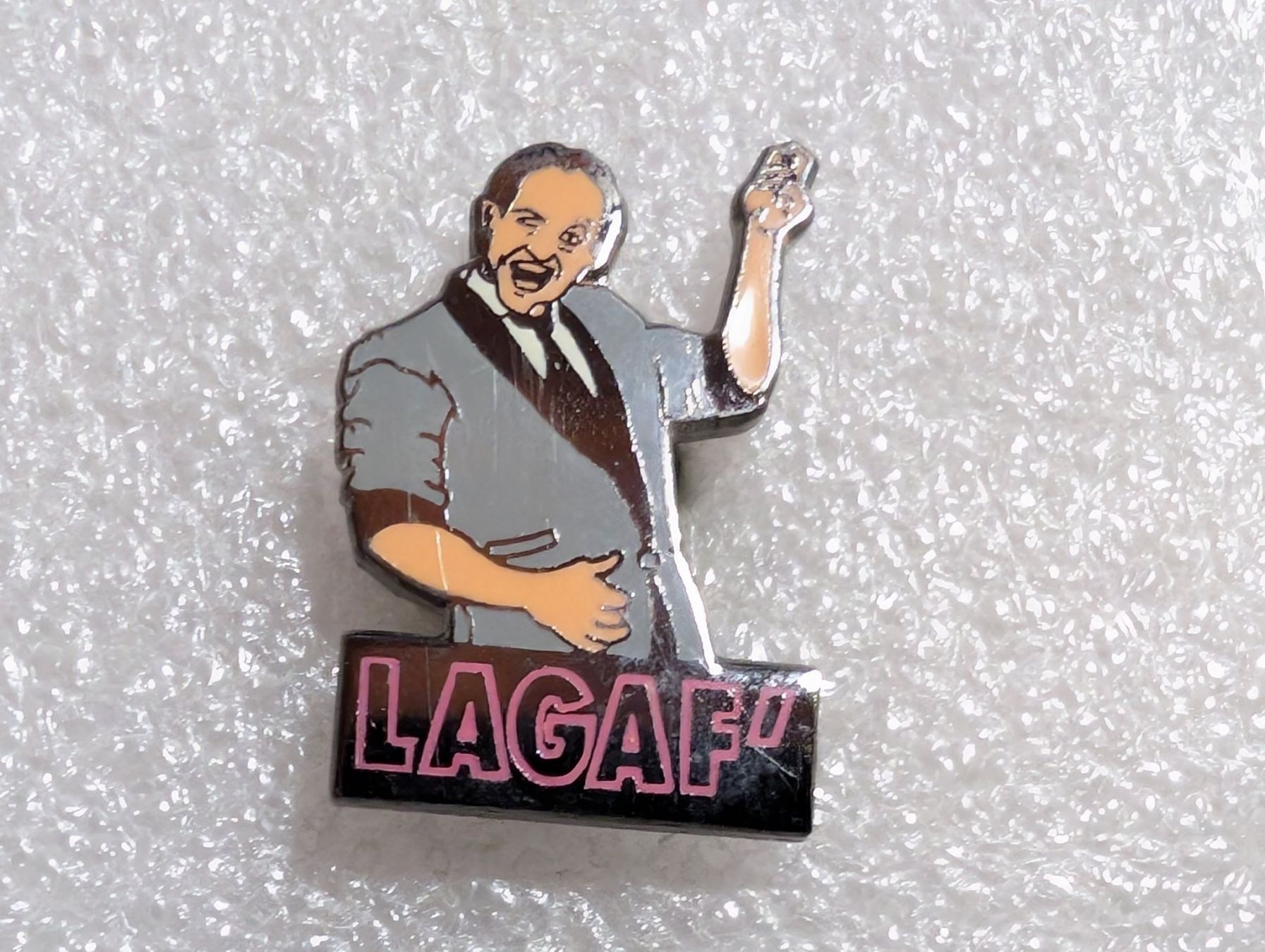 Placchette & Badge: Ansteckpin 289: Lagaf – Usato da Oppligen venduto da Pin-Fall-Shop