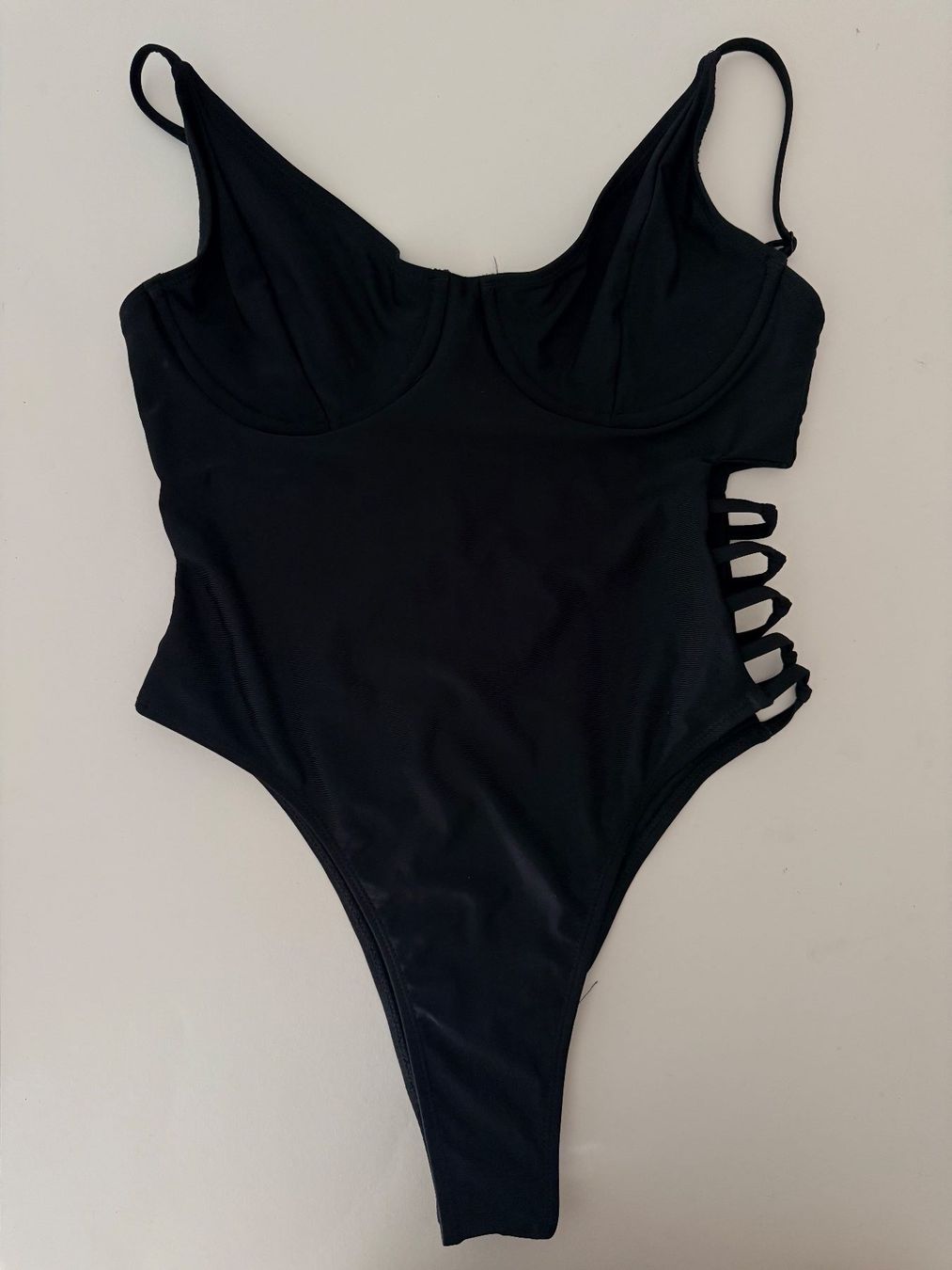 Na-kd Costumi da bagno & Bikini: NA KD, Badekleid, Grösse M, Farbe Schwarz – Nuovo e nell'imballaggio originale da Rudolfstetten venduto da gst_g7xl 4