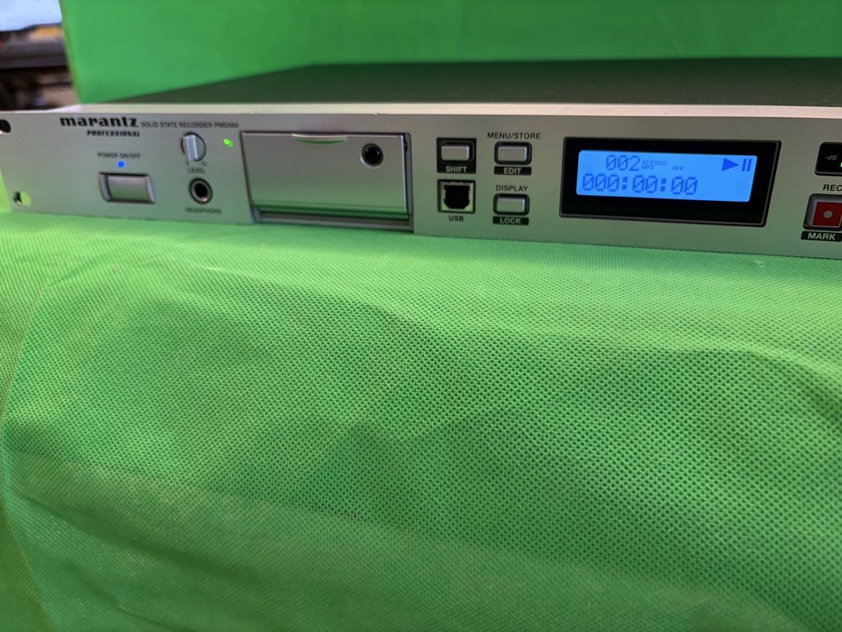 Marantz Registratori: Marantz Professional PMD560 Solid State Recorder gebraucht – Usato da Kilchberg ZH venduto da bionicdog 2