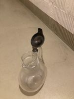 Magnifique pichet en verre avec petit couvercle