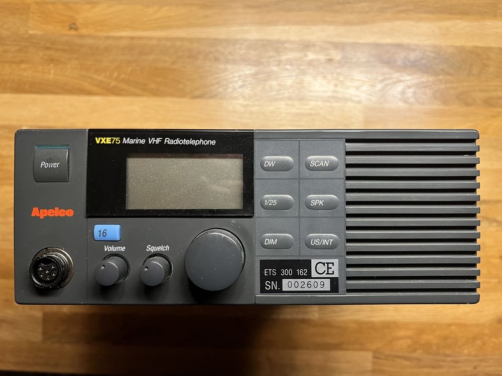 Radio Marine VHF Apelco 4500 – Étanche – Bateau – Occasion Japon