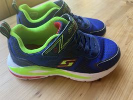 Skechers S-Light Gr. 33