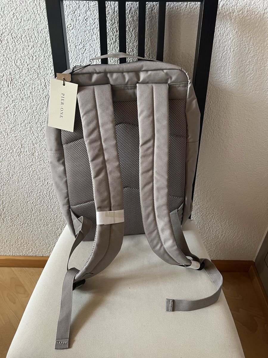 Zaini: Pier One Rucksack  – Nuovo e nell'imballaggio originale da Frutigen venduto da glnays 1
