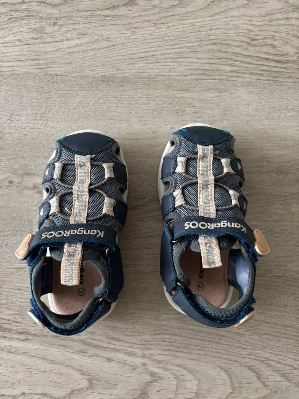 Scarpe per ragazzi: Kindersandalen Gr. 24 – Usato da Hochfelden venduto da rub_rnw5 4