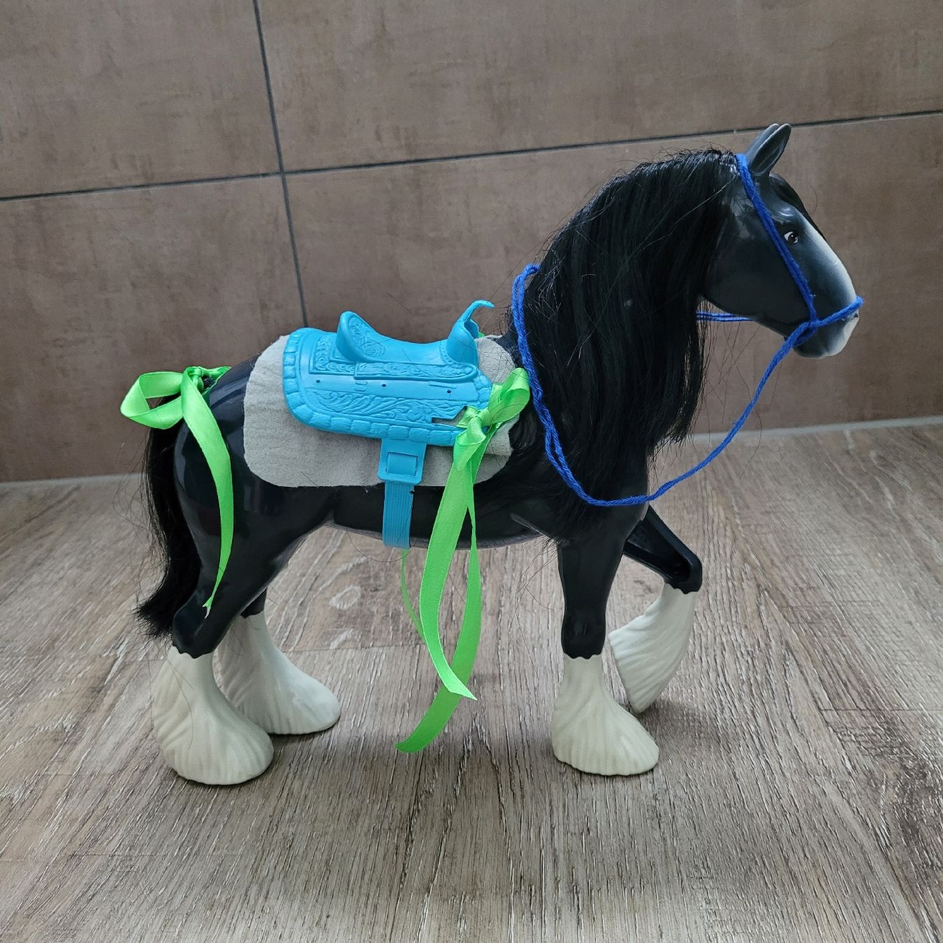 Giocattoli: Barbie Pferd Magnus und Puppe Merida – Usato da Niederbuchsiten venduto da klengyel 3