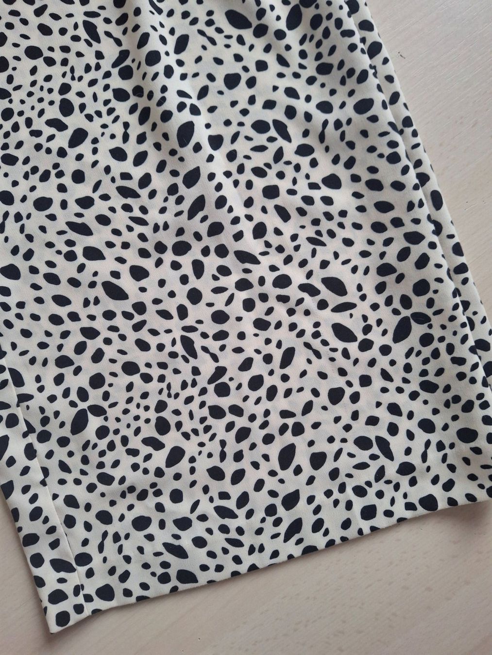 Pantaloni: Leichte Hose mit Muster, Grösse S, Zara – Usato da Walterswil SO venduto da mel_5b2h 1