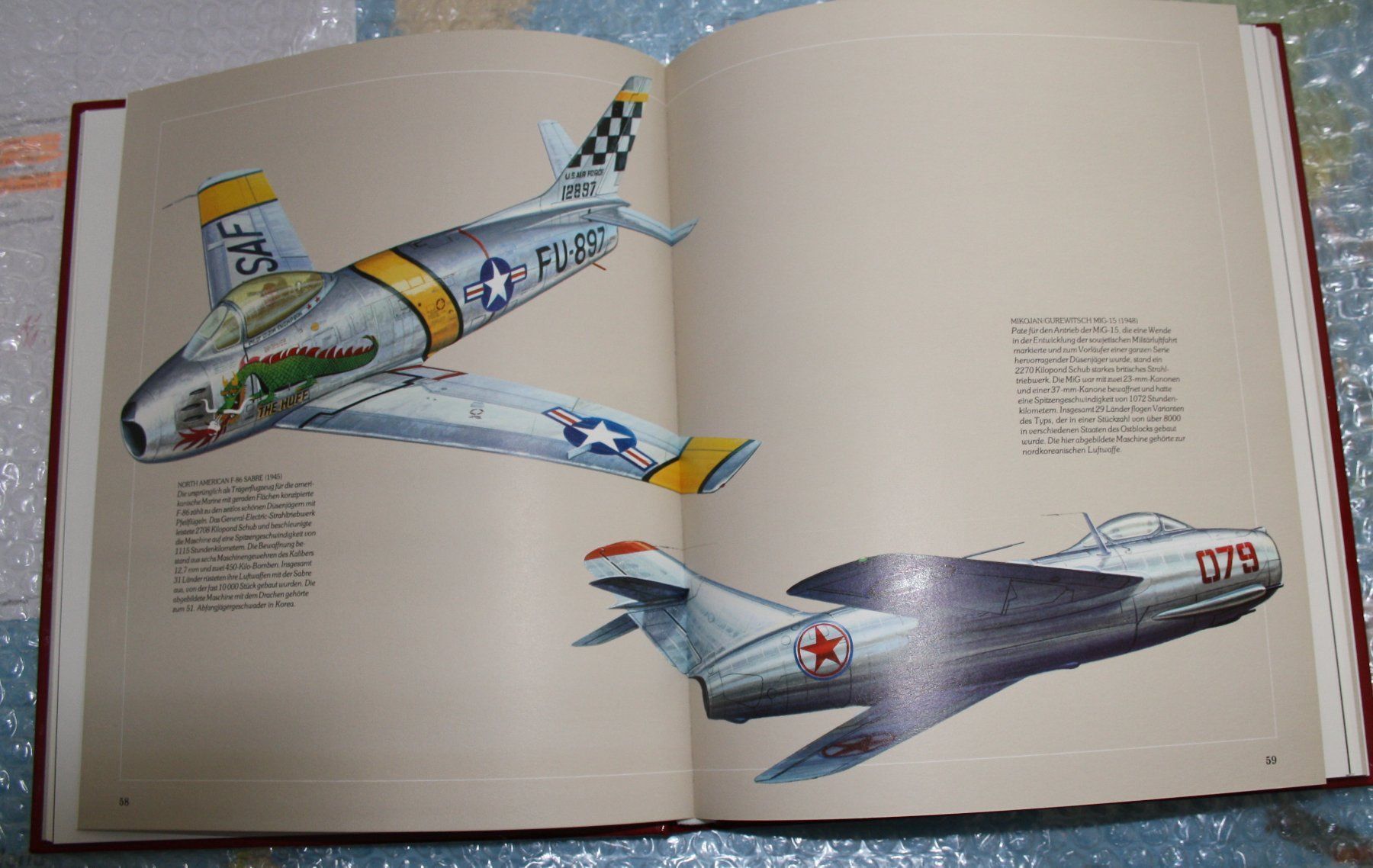 Libri: Buch  " Düsenjäger und Bomber " – Nuovo (secondo la descrizione) da Worben venduto da Jetstream7 4