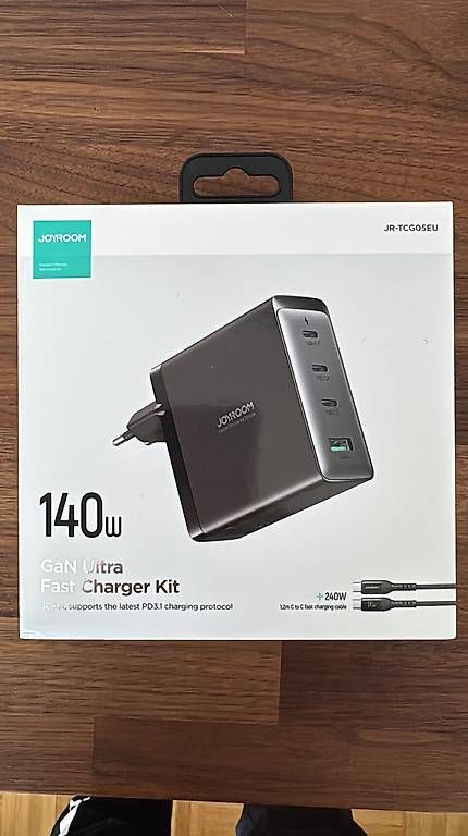 Caricabatterie: Chargeur multiple Ultra fast charger kit GaN – Usato da Epalinges venduto da aernini