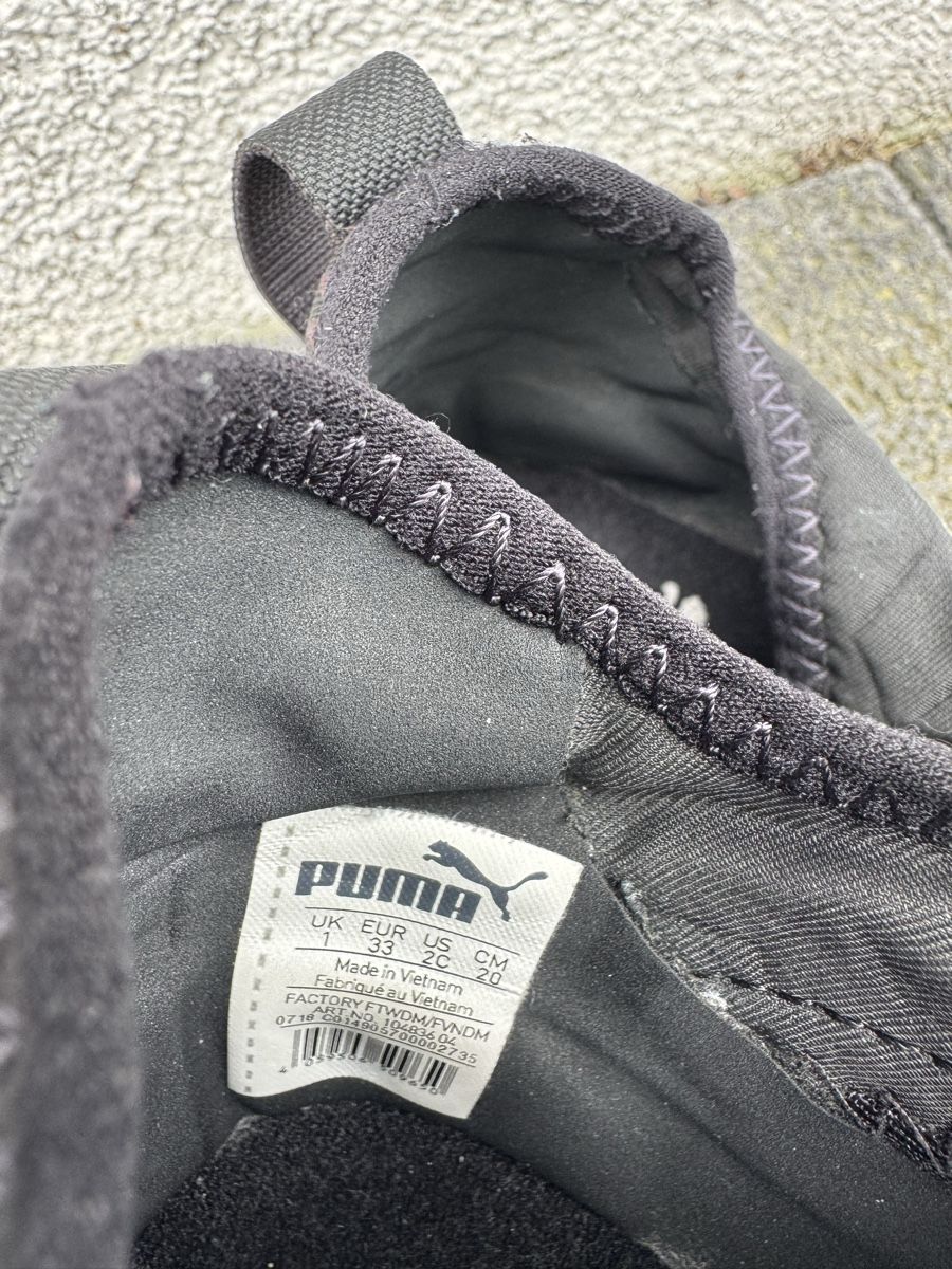 Puma Scarpe da uomo: Fussballschuh Puma, Grösse 33 – Usato da Mörschwil venduto da car_k6yz 2