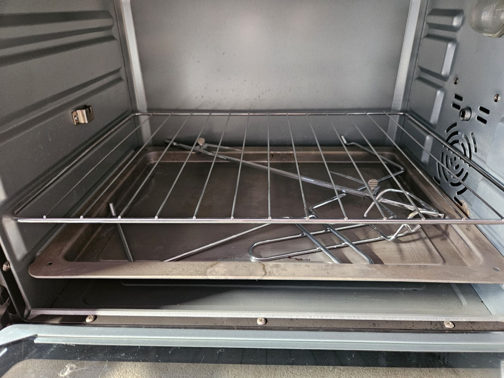 Ohmex Forni: Ohmex Mini Backofen mit zwei Herdplatten schwarz silber – Usato da Bibern SO venduto da speikyta23 2