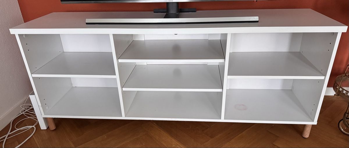 Mobili TV: TV-Möbel – Usato da Bern venduto da chr_y8f7