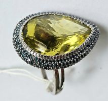 Ring Silber mit Citrin und blauen Diamanten