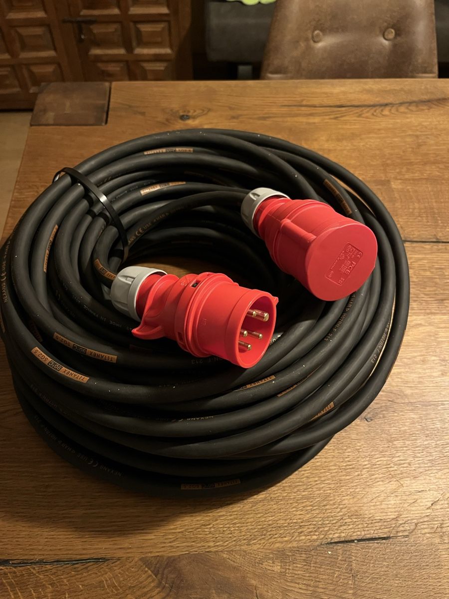 Kabel: Verlängerungskabel CEE 5x16A 45m – Neu (gemäss Beschreibung) aus Flumenthal von huschful02
