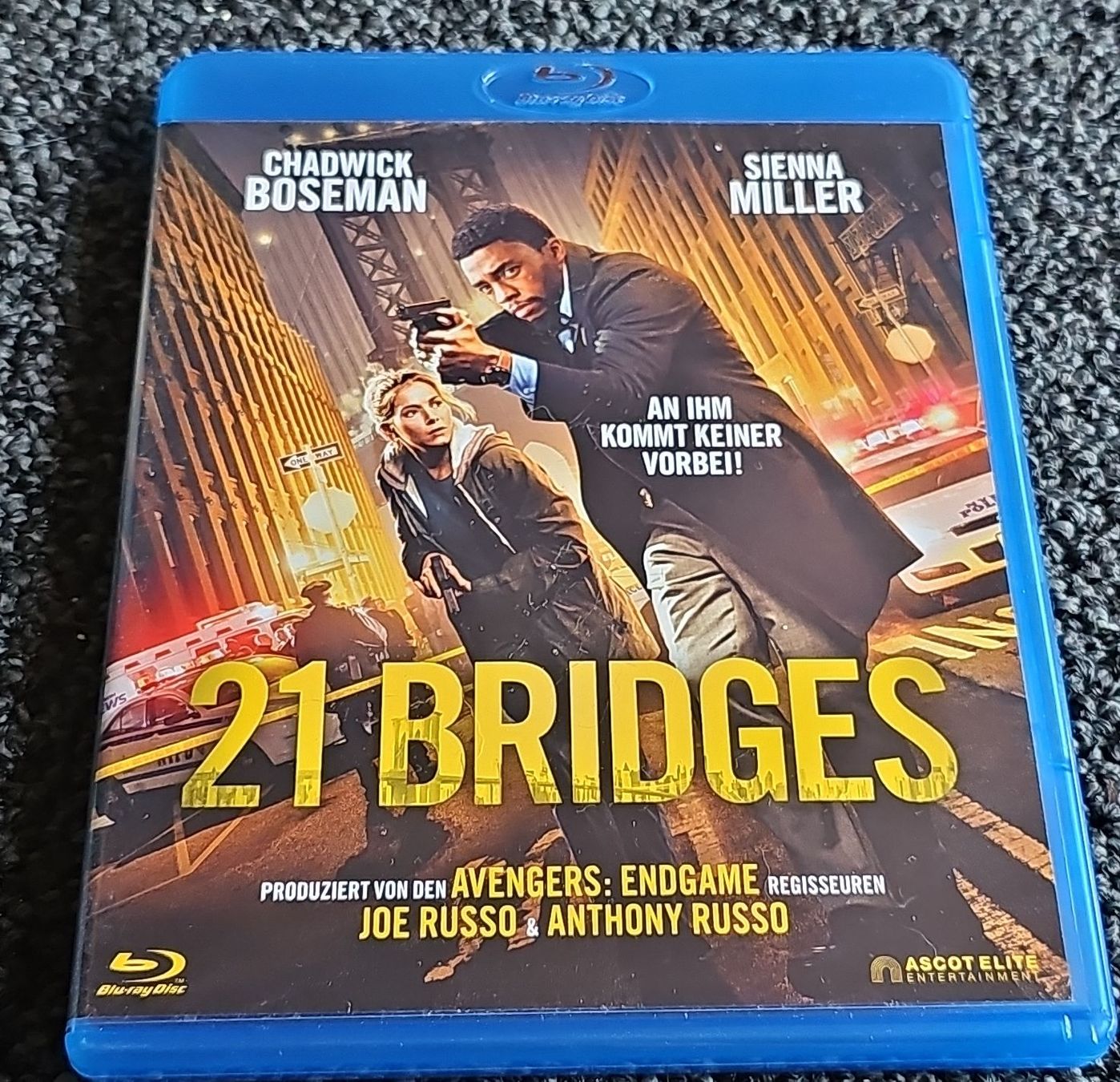Alle DVDs: 21 Bridges Blu-ray  – Gebraucht aus Ruswil von jan_bxl5