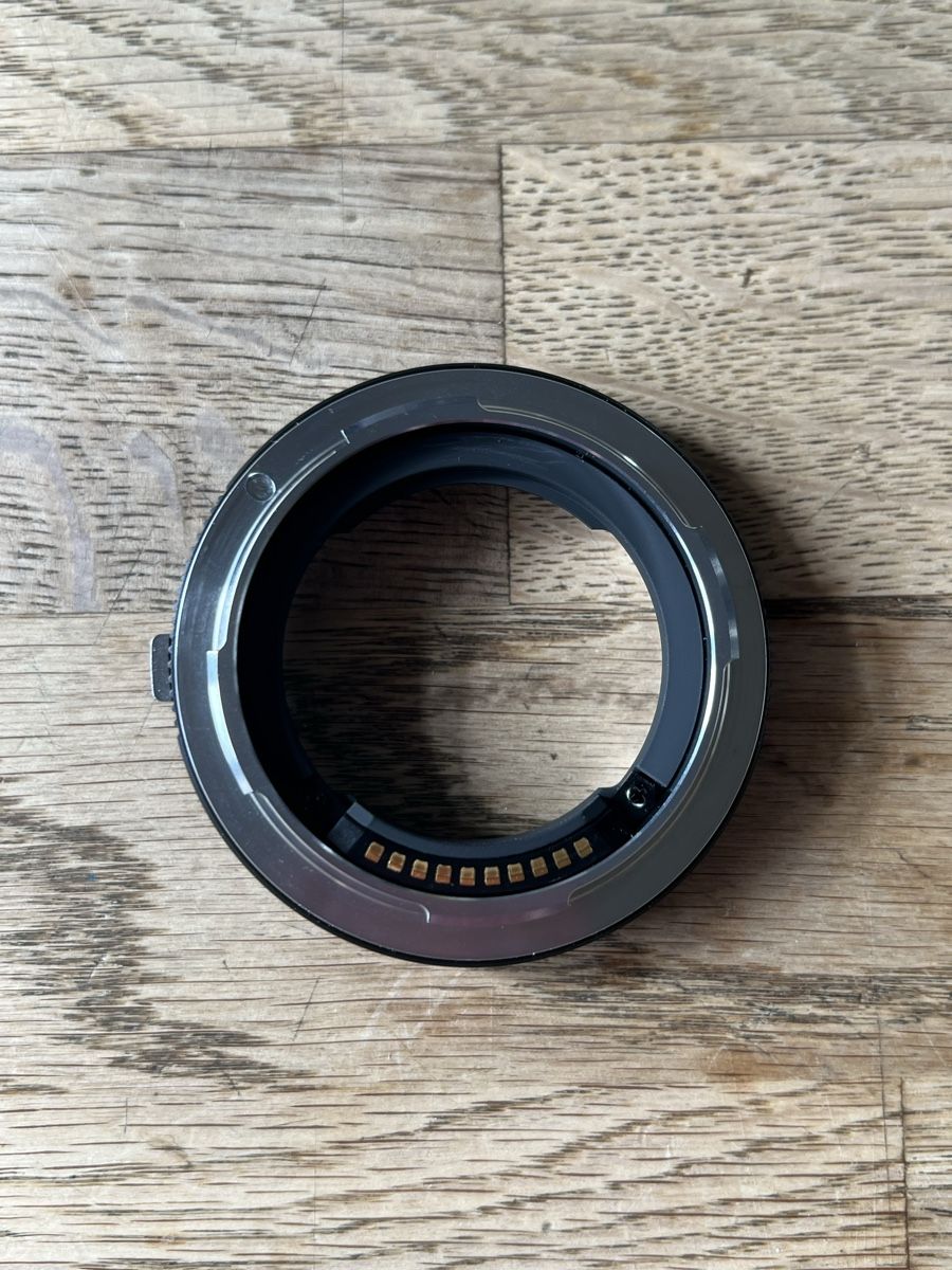 Adattatori foto: Leica M auf L Adapter schwarz – Usato da Zürich venduto da analogeschatzkiste 2