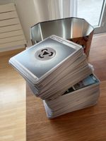 Pokemon Kartensammlung mit Metallbox Top-Zustand