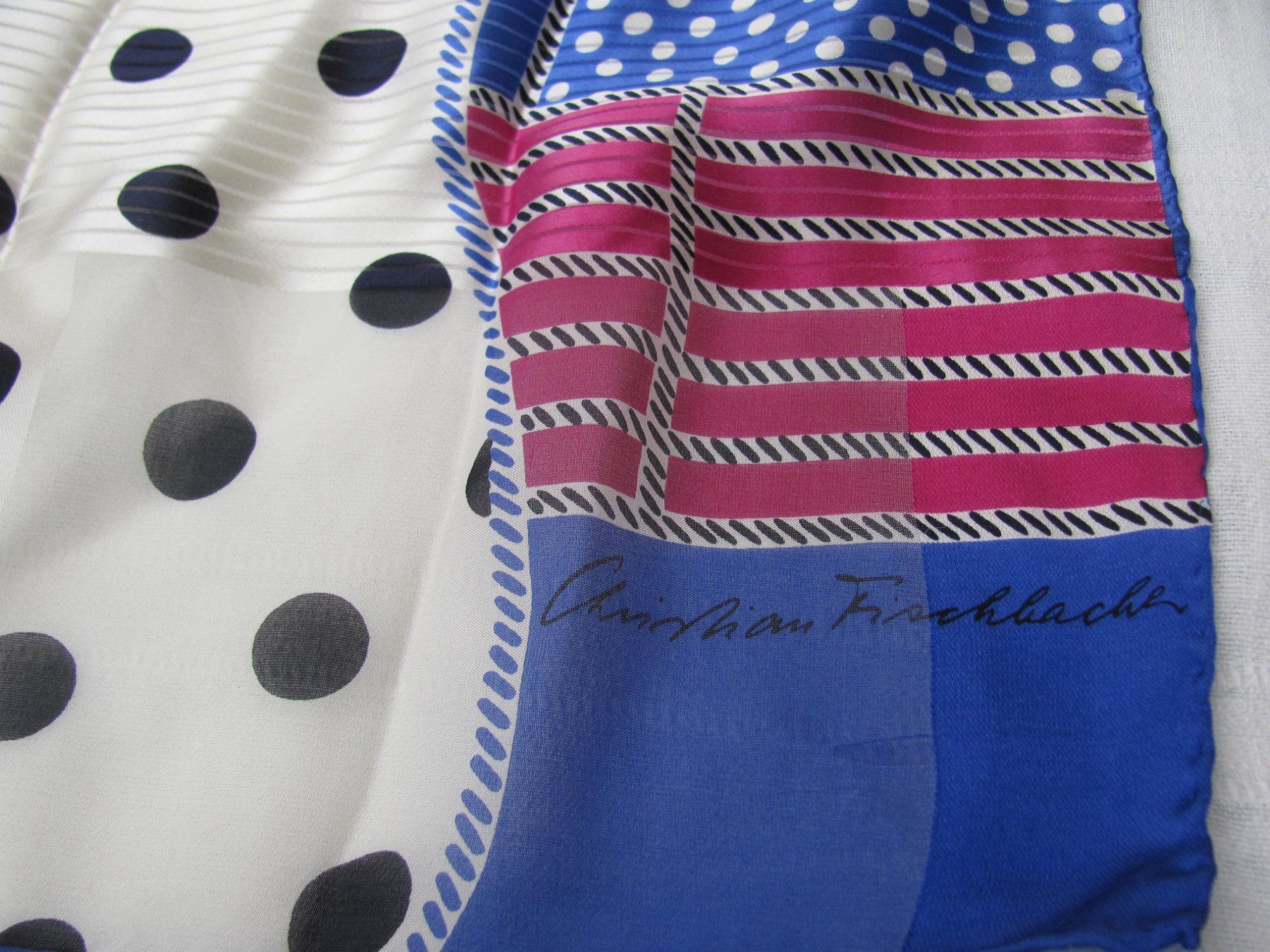Foulard & Sciarpe: Foulard Christian Fischbacher – Nuovo (secondo la descrizione) da Vétroz venduto da magnolia5 3