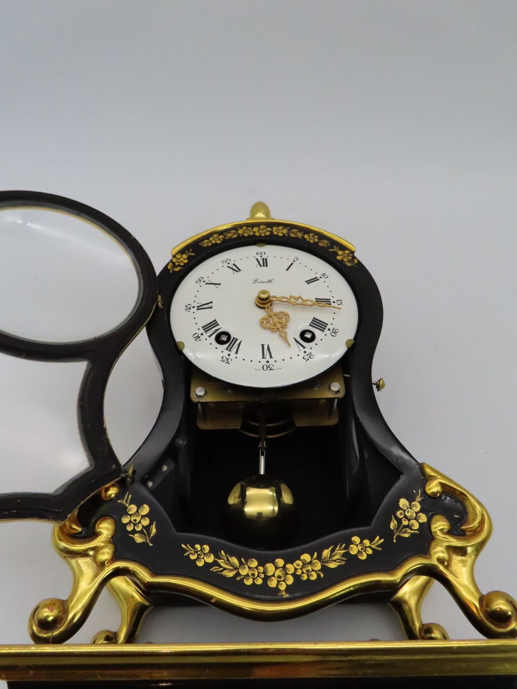 Zenith Orologi da terra & Orologi da parete: Zenith Pendeluhr Schwarz Gold – Usato da Reinach BL venduto da WBZ-Flohmarkt 5