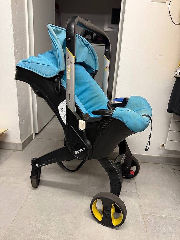 Doona Carrozzine: Doona Kinderwagen / Autositz – Usato da Windisch venduto da JenniL 2