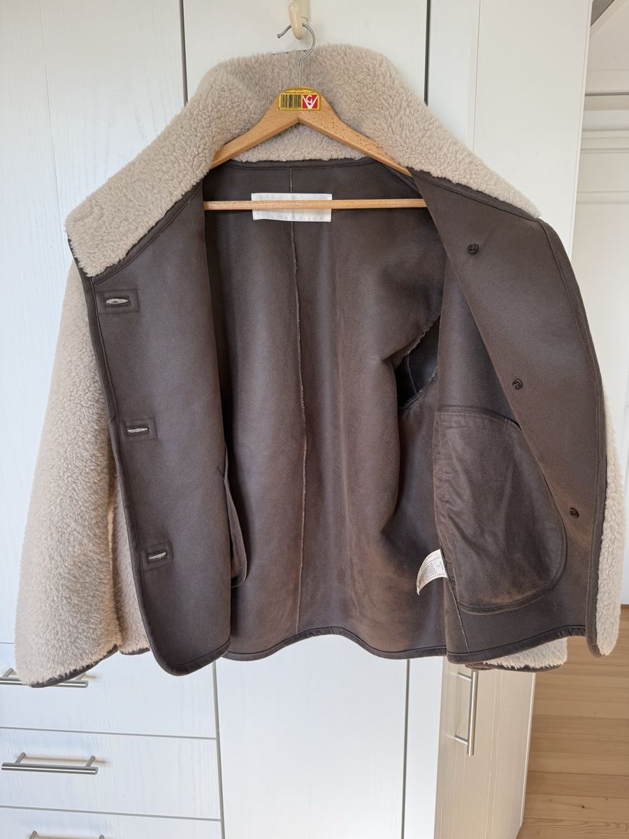 Arket Giacche: Arket Faux Shearling Jacket Size S – Nuovo (secondo la descrizione) da Oberwil b. Zug venduto da missmoneypenny007 2