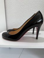 Christian Louboutin Simple Pumps Lackleder Schwarz Gr. 38