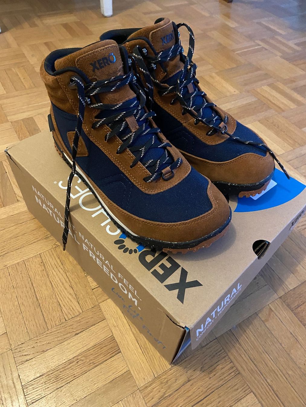 Scarpe da uomo: Xero Shoes Ridgeway - Barfussschuh - Wanderschuh Gr. 43 neu – Nuovo e nell'imballaggio originale da Bettlach venduto da Herzenszauber