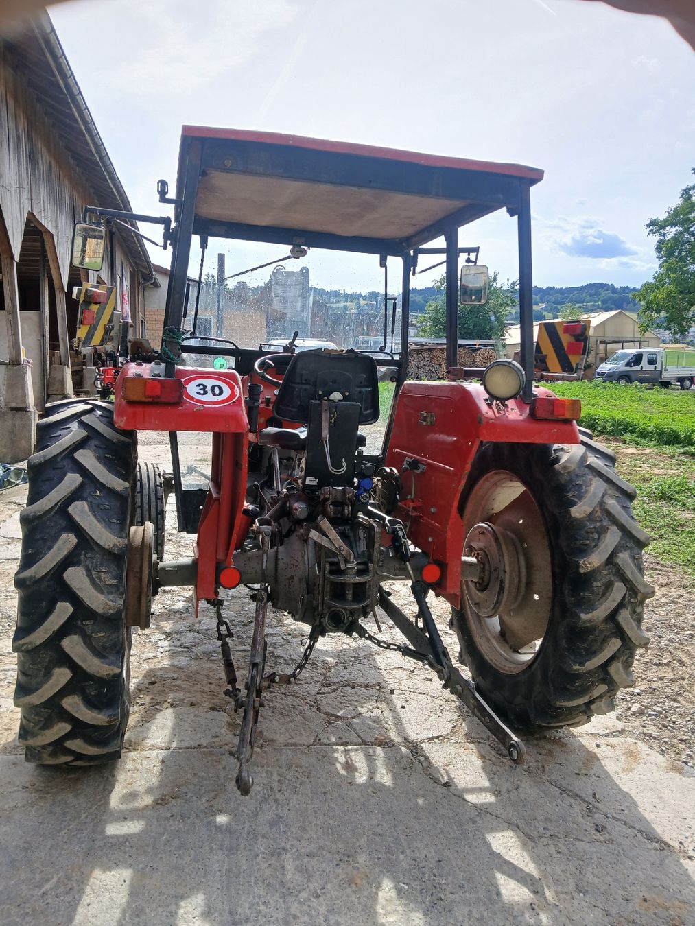 Massey Ferguson Tracteurs: Massey Ferguson 235 – D'occasion à Wilihof par arm_mq9l 3