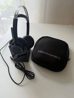 Plantronics / HP Poly Voyager Focus inkl. Dockingstation