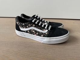 Vans Old Skool Floral Sneakers size 35.5 Used