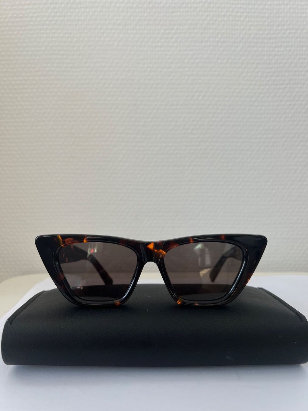 Massimo Dutti Occhiali & Lenti: Sonnenbrille Massimo Dutti neuwertig – Usato da Zürich venduto da ost_5sdl