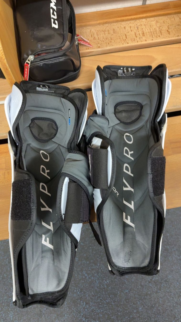 Bauer Protezioni & Imbottiture: Bauer Vapor Flypro Grosse 16 – Usato da Menziken venduto da joe_8l7n 1