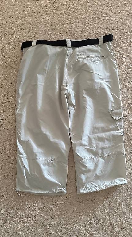 Pantalons: Neuwertige Wander- oder Freizeithose – D'occasion à Münsingen par inf_kd6b 1