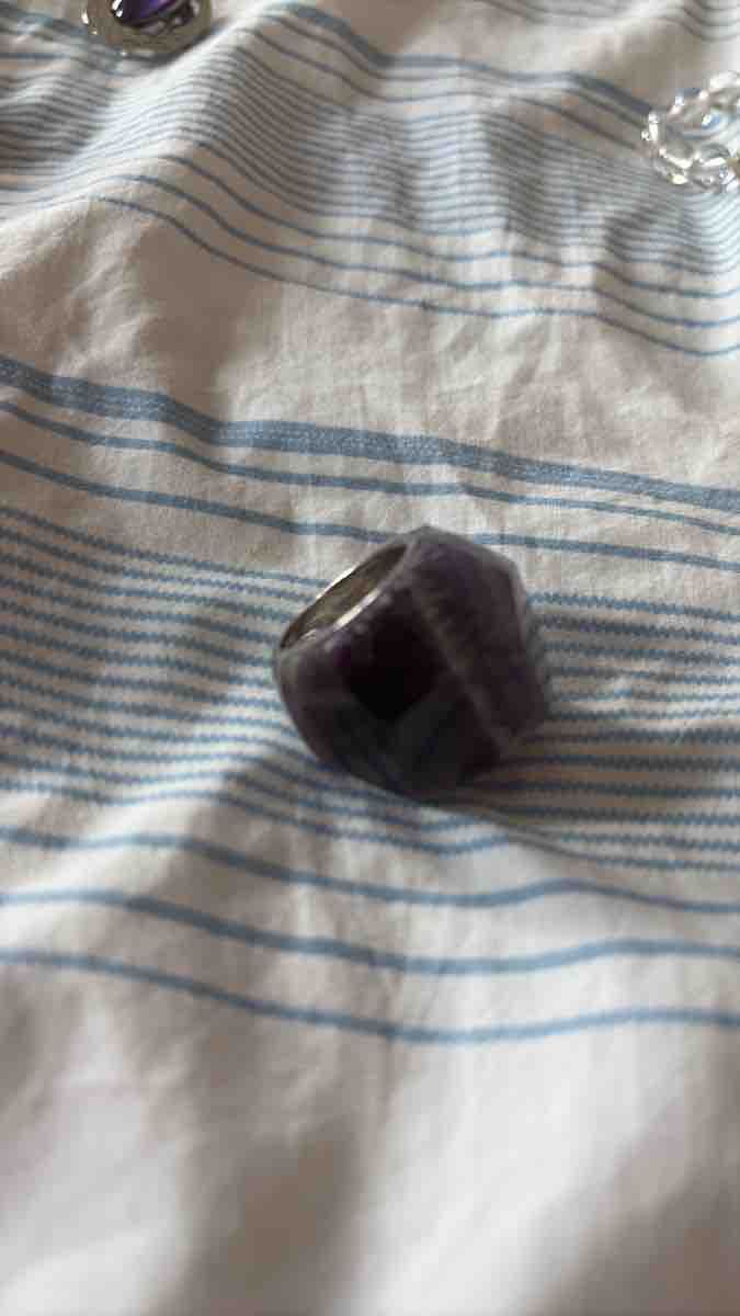 Anelli: Bague argent avec pierre violette taille 52 occasion – Usato da Puidoux venduto da ray_2b5z