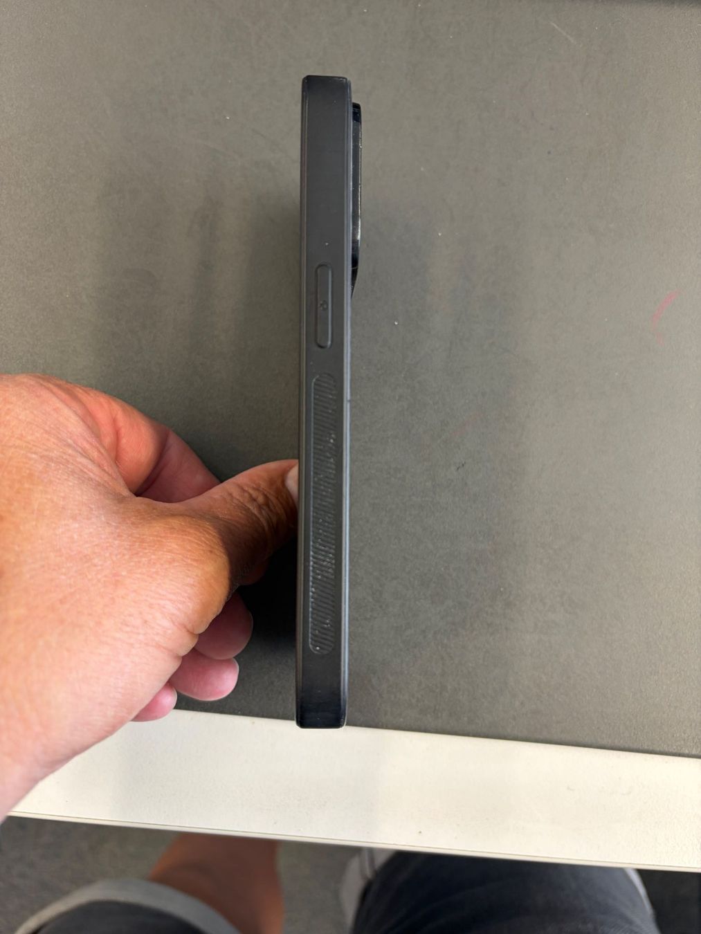 Apple Covers & Schutzfolien: Porsche Design iPhone 14 Pro Hülle – Gebraucht aus Aadorf von Braendle-Automobile 2