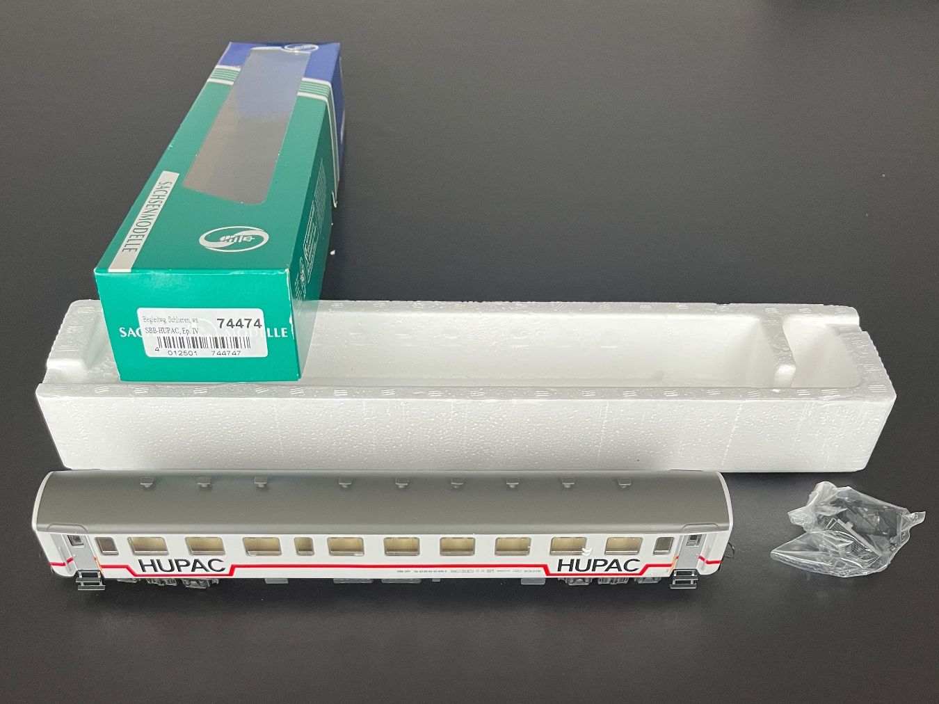 Modellini di ferrovie: HUPAC SBB Begleitwagen H0 Sachsenmodelle – Usato da Egliswil venduto da pokerface47