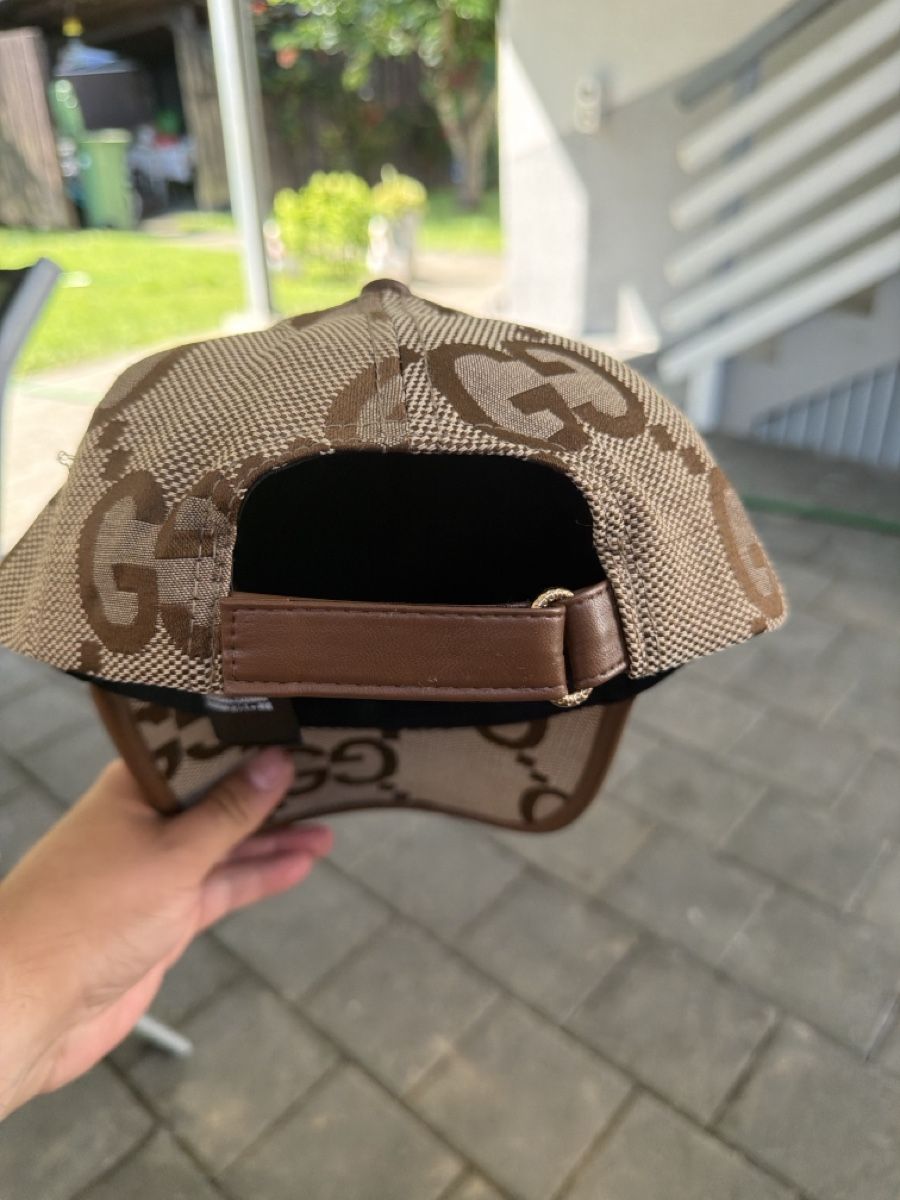 Autres vêtements & accessoires: Gucci 26 edition – Neuf avec emballage d'origine à Aarau par da_jov 3