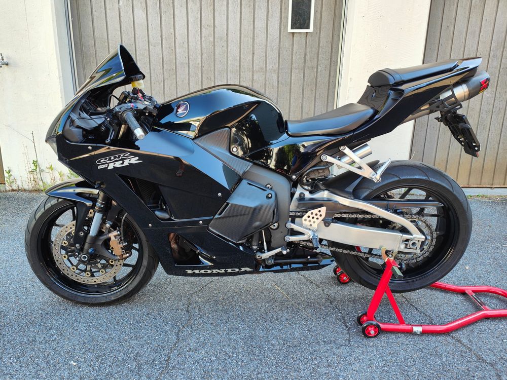 Road Passion Bremsbeläge Hinten – Für Honda CBR 600 RA/RR (2007-2015) | Semi-Metallic, 77,5x42,5x8,8 Mm