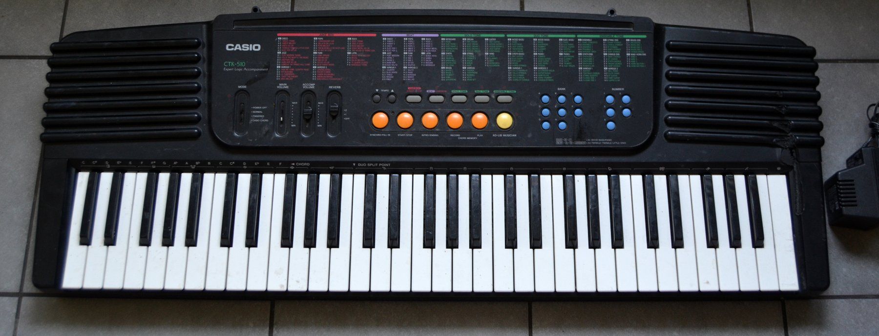 Casio Musikinstrumente: CASIO CTK-510 Keyboard Digital Piano – Gebraucht aus Collonges von arashee