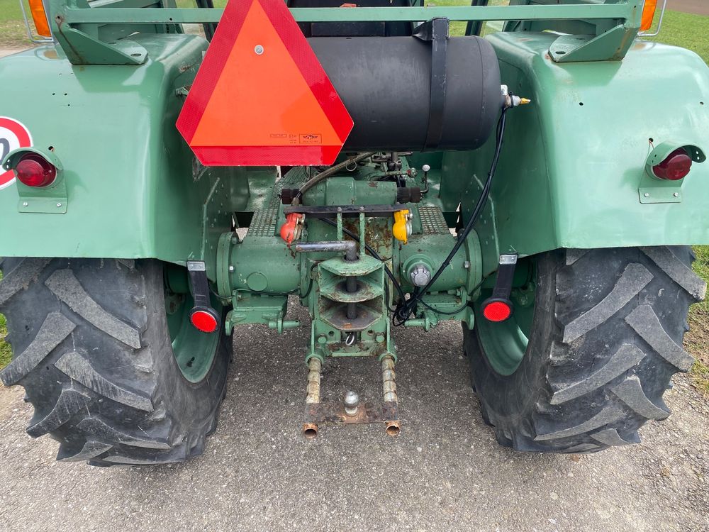 b-hrer-efd-6-10-6-zylinder-traktor-ab-1-gebraucht-in-courgevaux