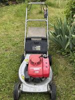 Honda HRA 2160 Hydrostatic  Révisée et prête pour la saison