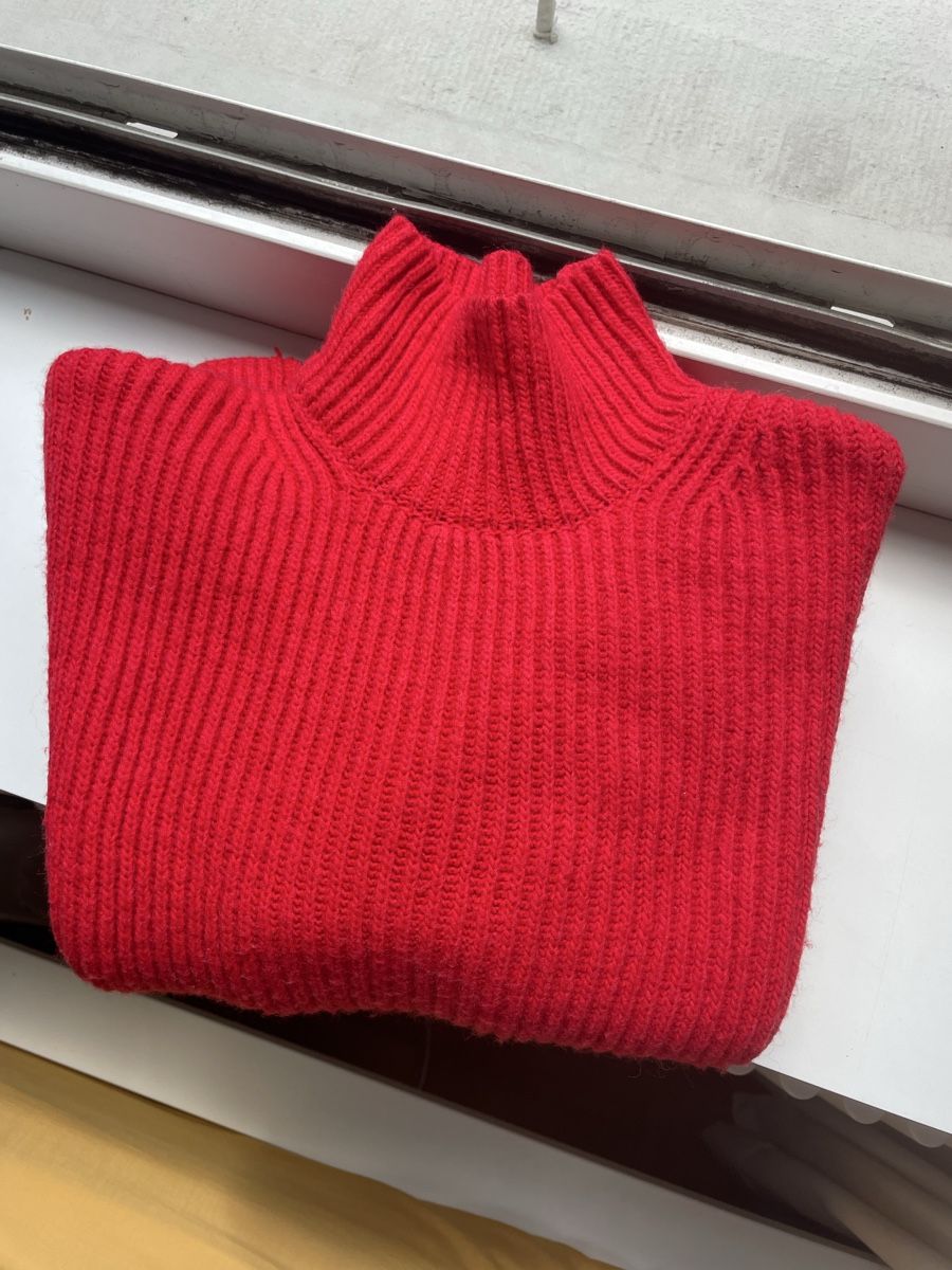 Pullover & Sweatshirts: Toller Pullover in Rot mit Rollkragen, Grösse S, Strickware – Neu (gemäss Beschreibung) aus Zürich von Carlajimena 7
