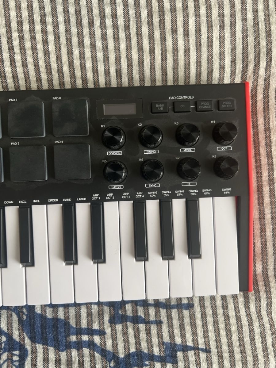 Sistema di controllo: Akai MPK mini MK3 Midi Controller – Usato da Bern venduto da jul_gq9k 3